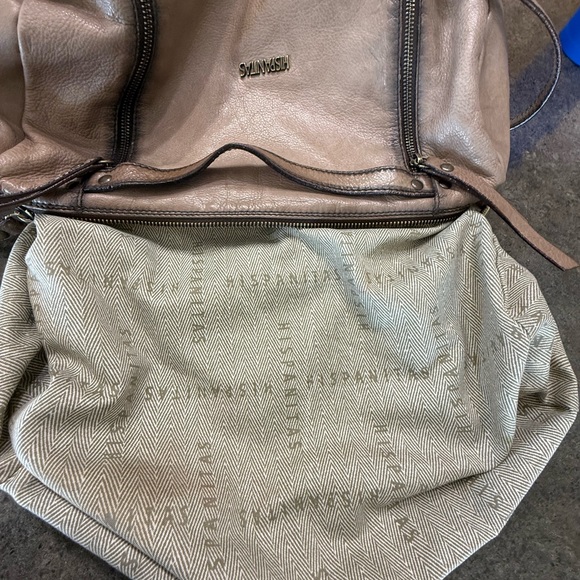 Hispanitas Light Brown Leather Shoulder or Hand Bag - Picture 14 of 16